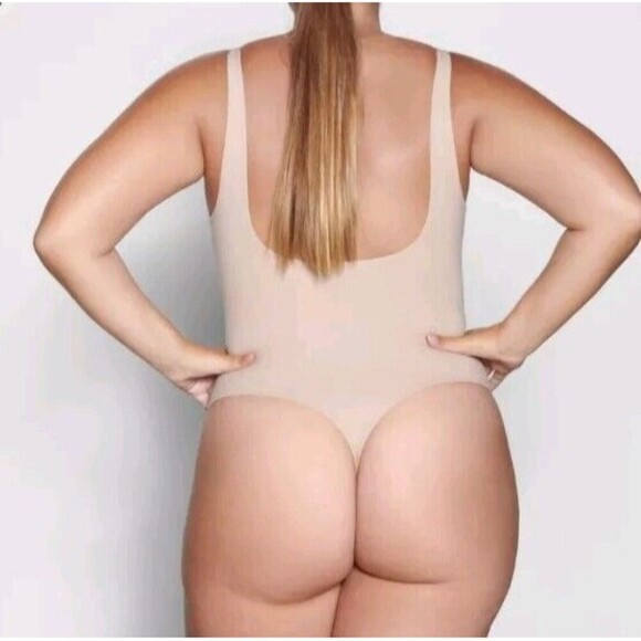 SKIMSFits Everybody Square Neck BodysuitSnap Closure New NWOT 2X Sand Nude - Picture 2 of 7